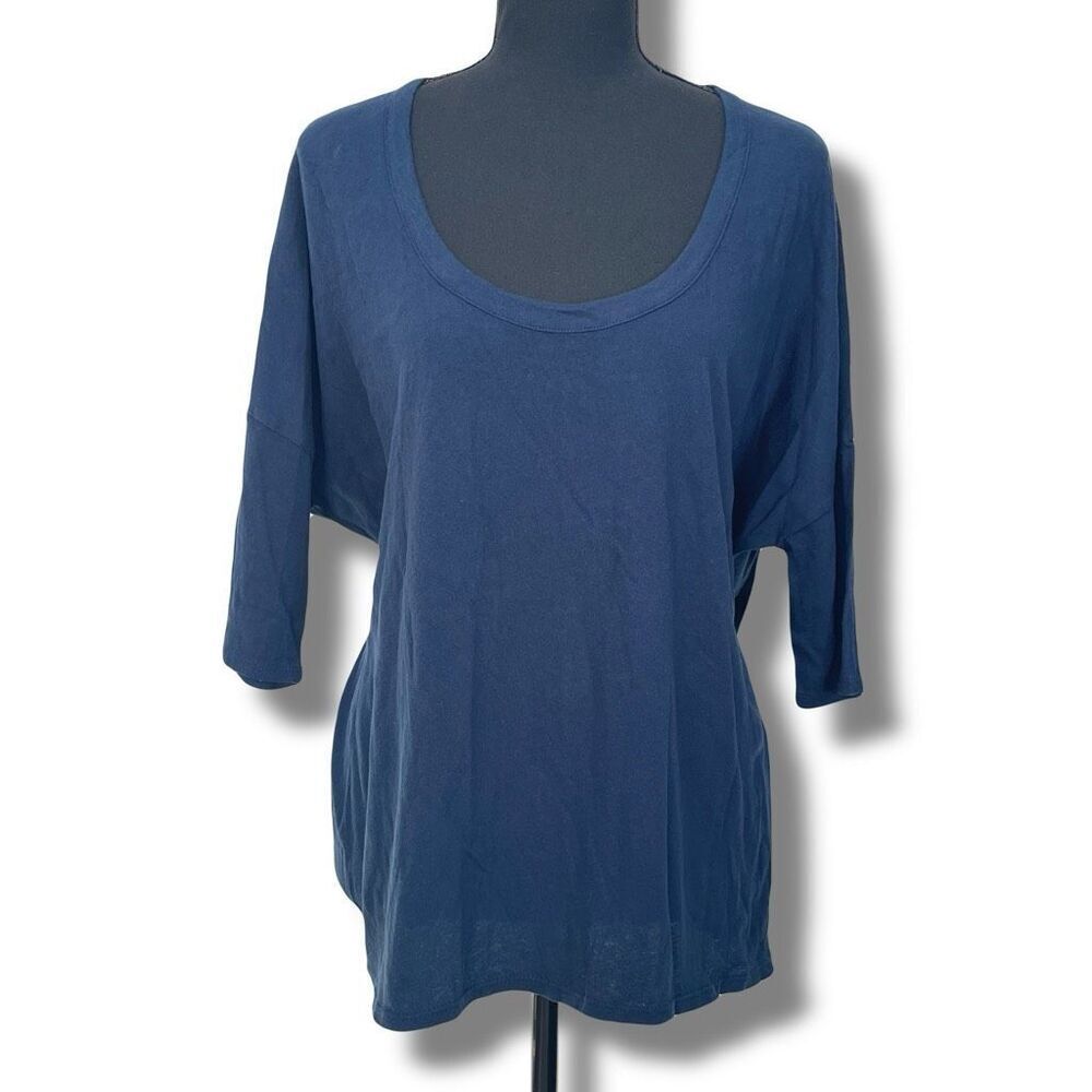 New Chaser Oversized Boxy Tee Navy Size Medium *flawed*